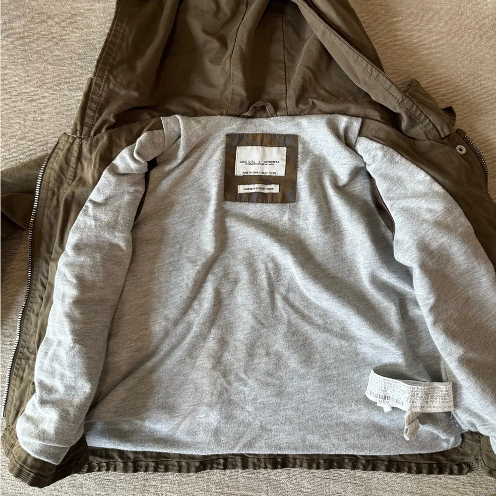 Zara Girls Green Hooded Utility Jacket – Size 3/4